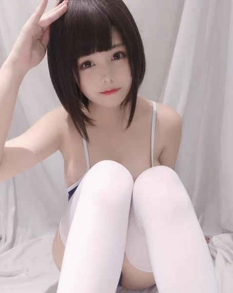 浴娘 蜜汁猫裘黑历史合集视频18.7G