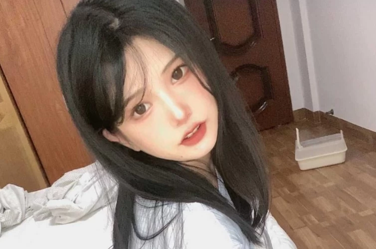 高颜值浮力姬[TiTi]COSER私拍合集1.2G