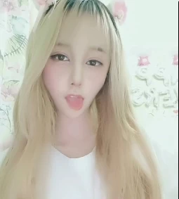 网红女神 奶思图集+视频作品合集 382MB