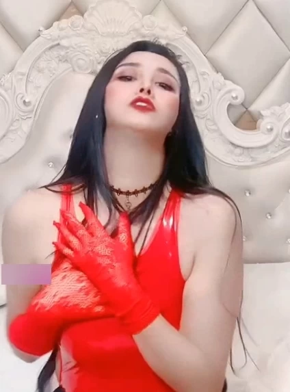 某手网红 [瞬间爆炸] 65V/7.87g