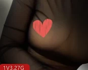 推特外围女模kyara_Sss S级蜜桃臀佳作 1V/3.27G