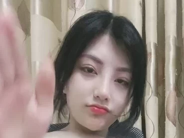 你的大罩杯女友弄净某处 1V/8P/765MB