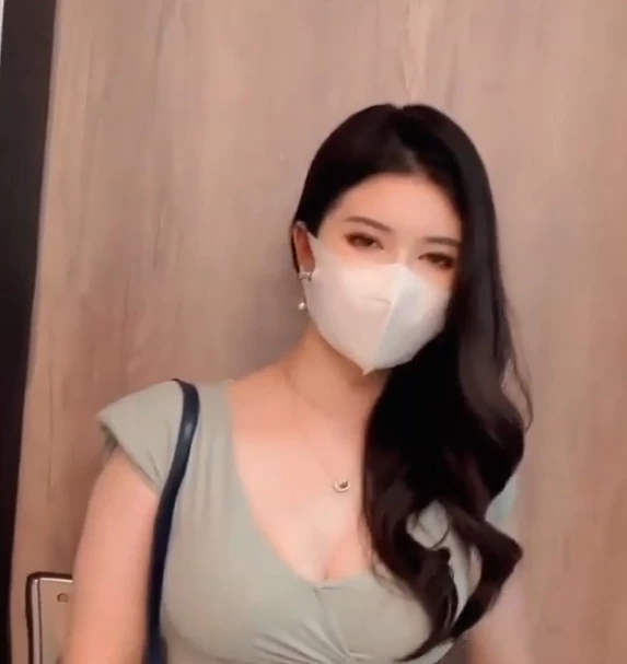 身材丰腴御姐猛怼视频 1v/673M