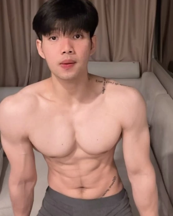 健身猛男Fighterr互动机 课程社交互动一起 27v/6.65g