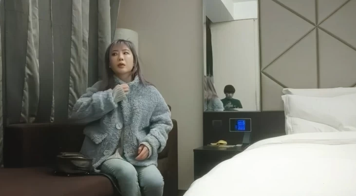 探索者-紫发妹妹最新合集 12V/3G