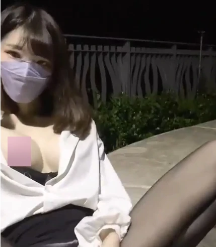 火辣jessie放飞自我户外展示20部合集277.6MB